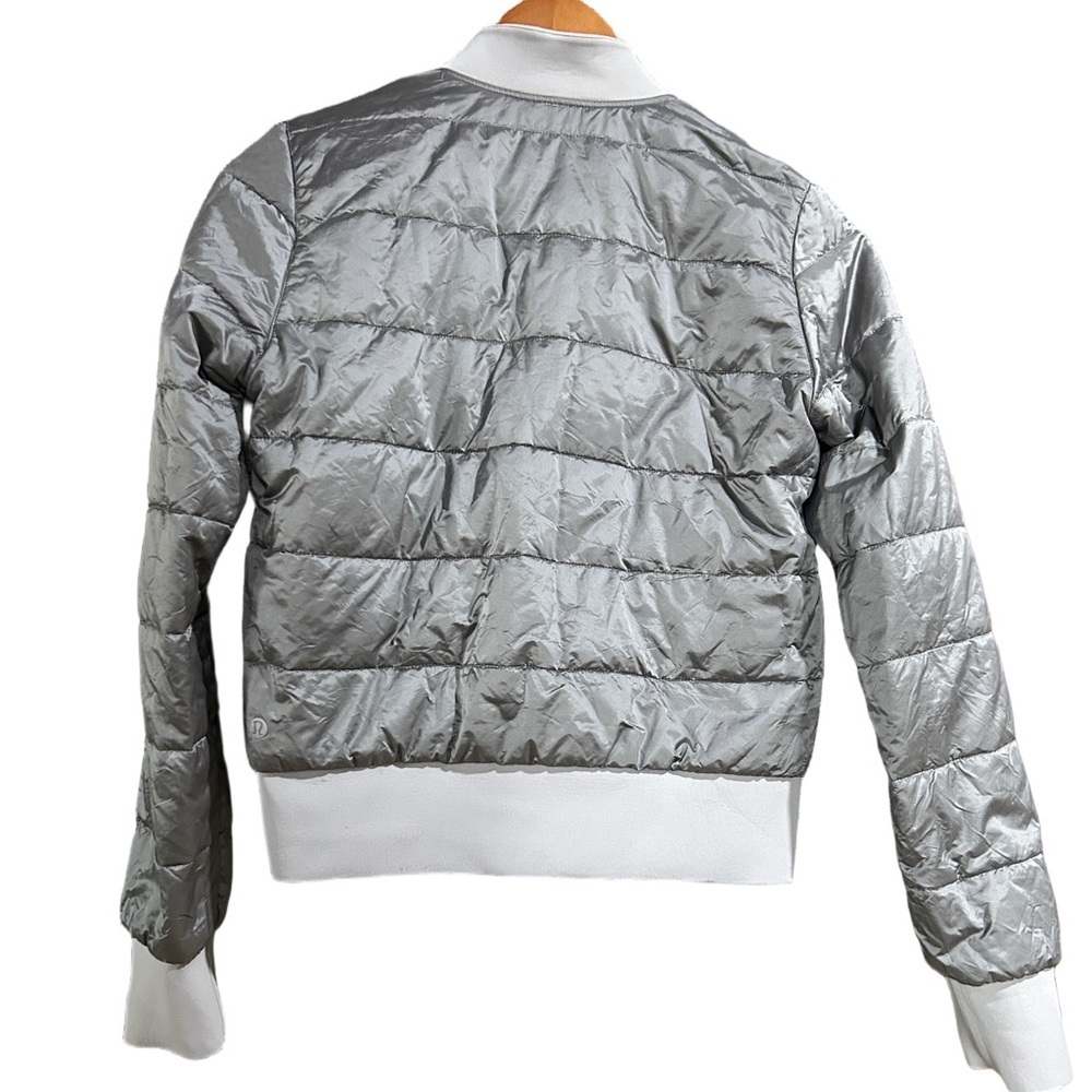 Lululemon Non-Stop Bomber *Reversible Size 4 - Picture 6 of 12
